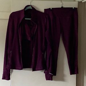 Jacket bra and leggings at by Victoria sport